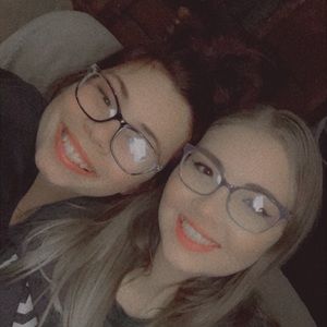 Meet your Posher, Ina